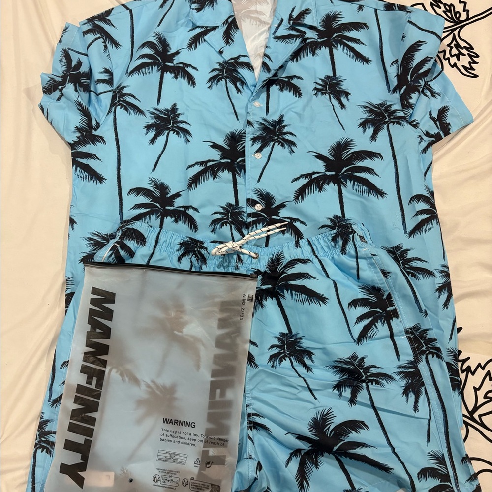 Manfinity by Shein Blue and Black Patterned Shirt and Shorts Set